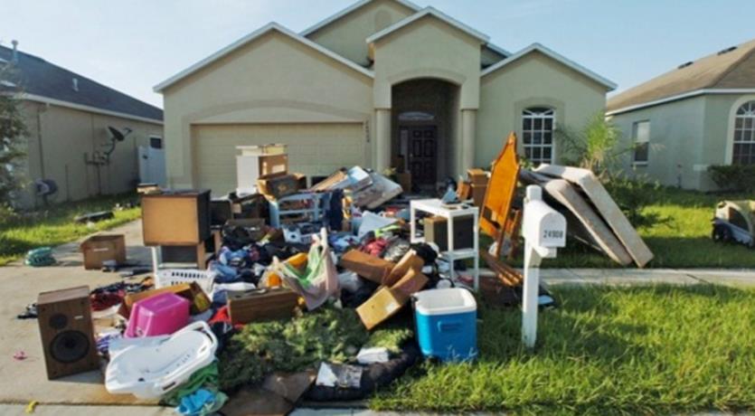 The Junk Wizard: Service Image-0 The Junk Wizard: Service Image-0